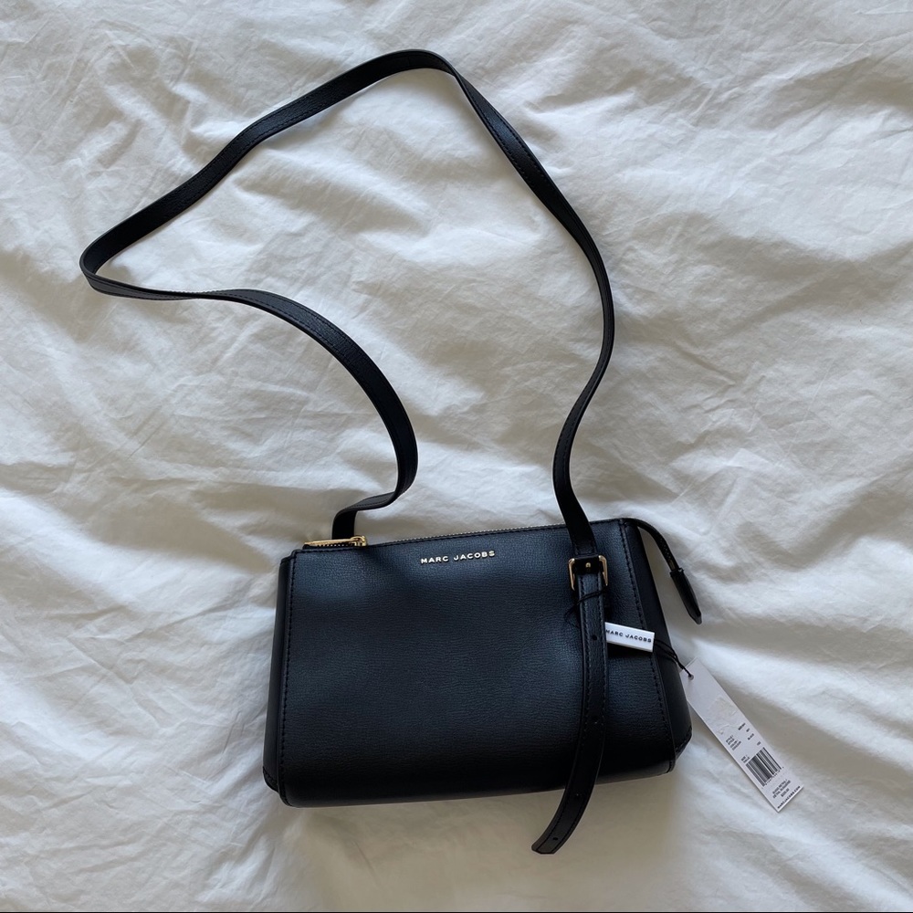 NWT Marc Jacobs black leather purse